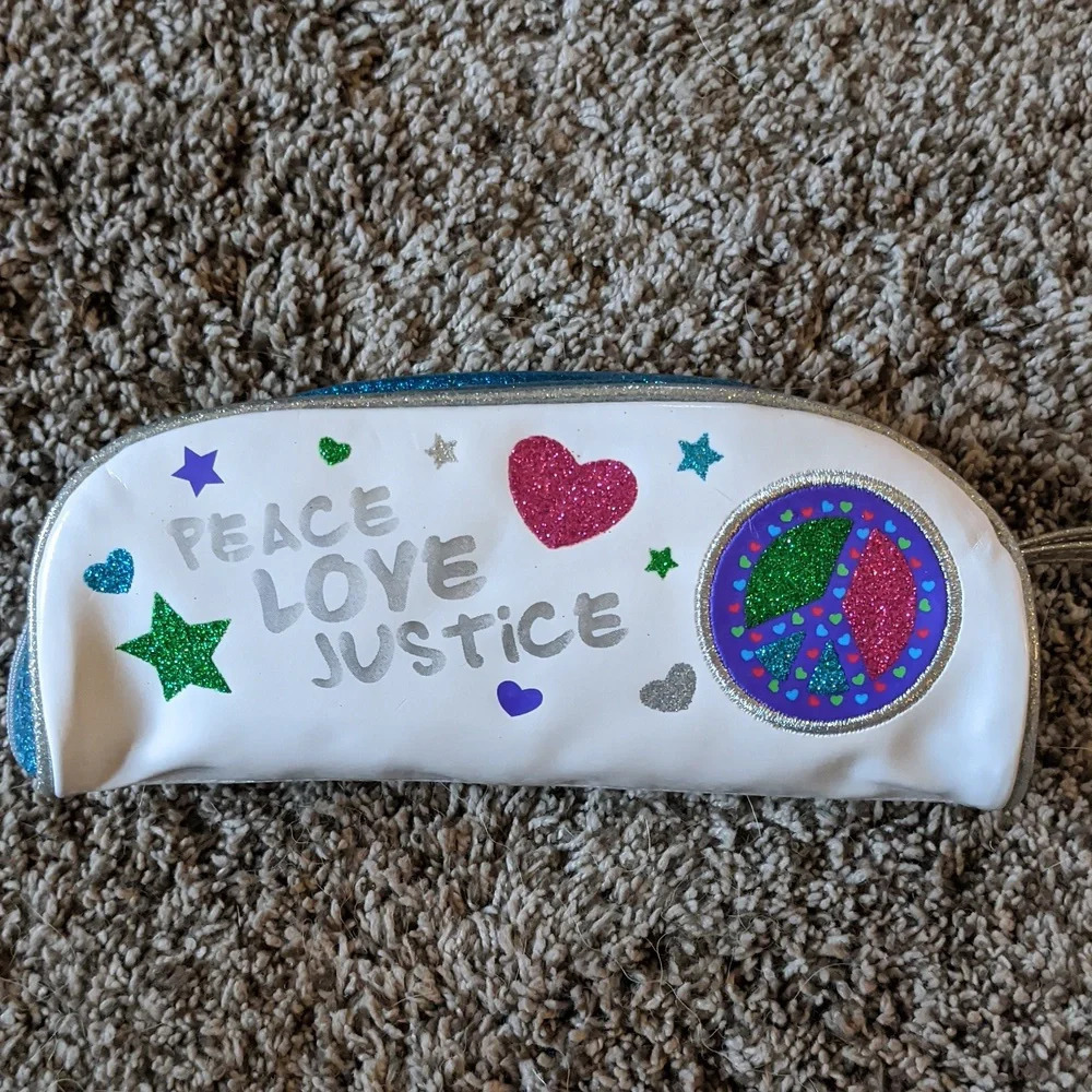 VTG Justice Girl Pencil Pouch Wristlet Case Zip Glitter Peace Love Heart New